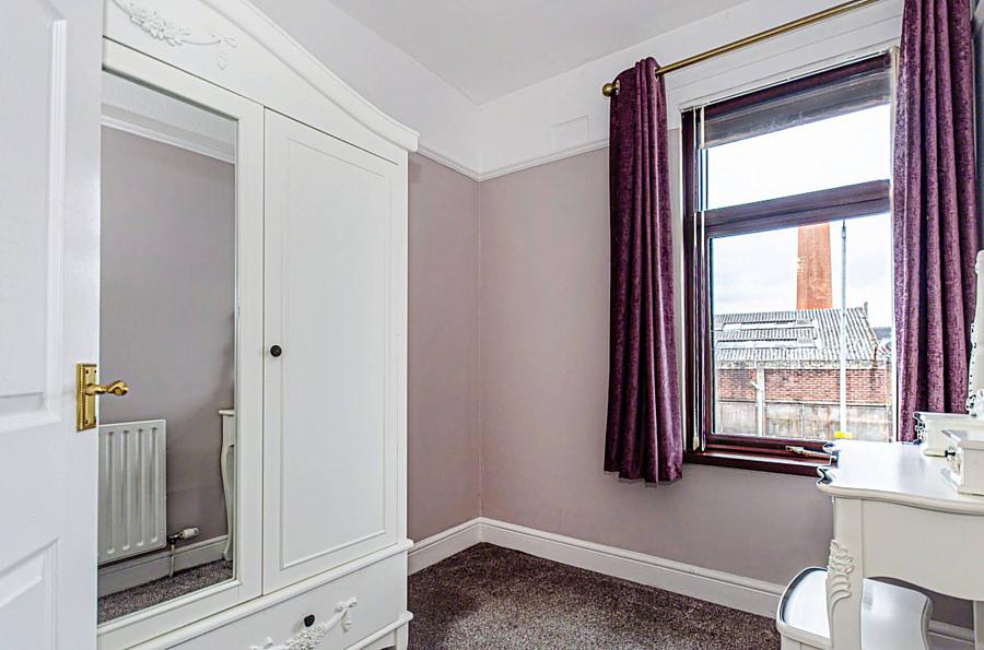 132 Ravenhill Avenue