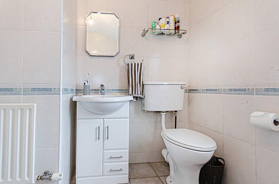 132 Ravenhill Avenue