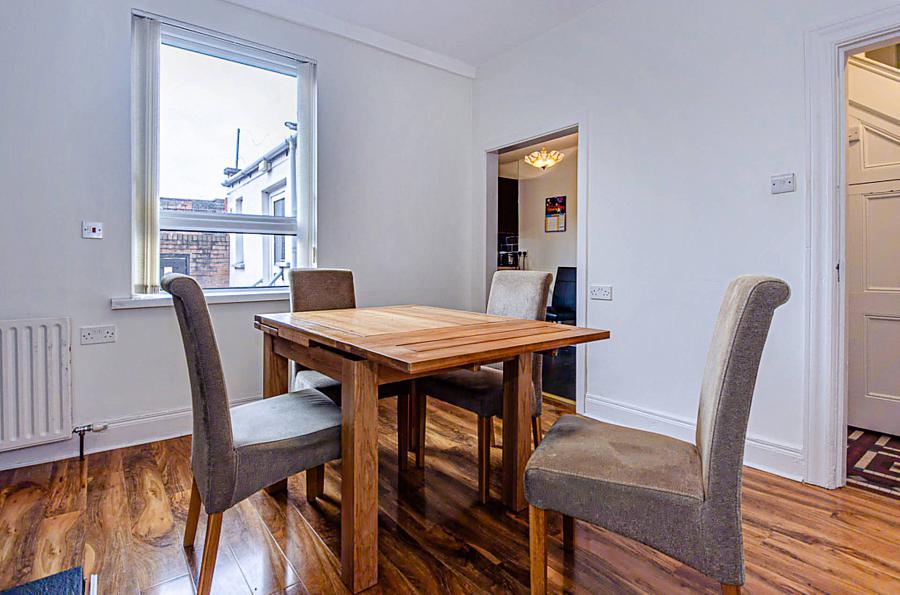 132 Ravenhill Avenue