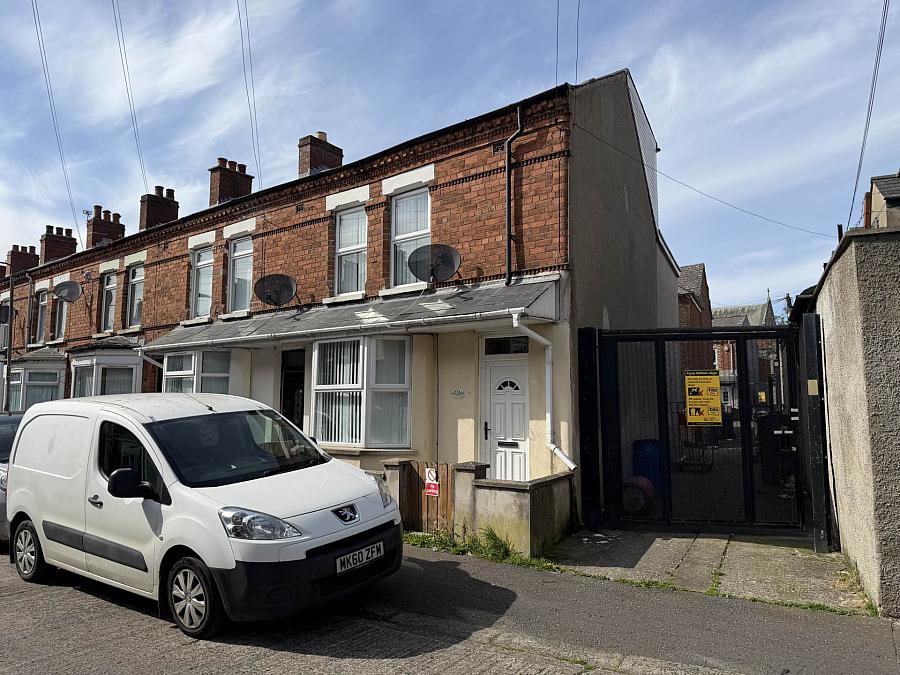 106 Omeath Street, Woodstock Road, Belfast, BT6 8ND