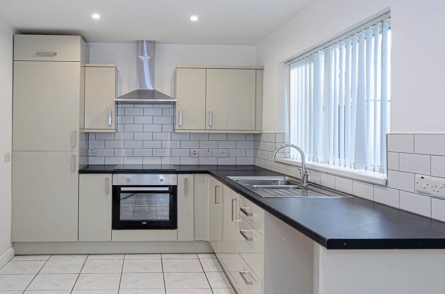 25 Belmont Avenue West