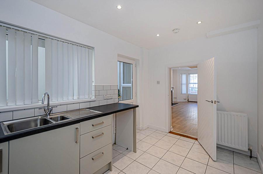 25 Belmont Avenue West