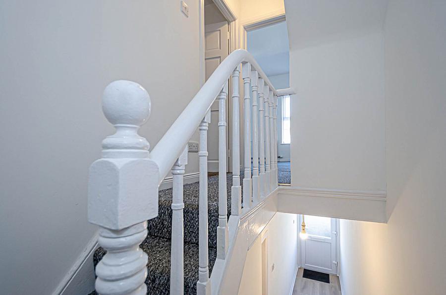 25 Belmont Avenue West