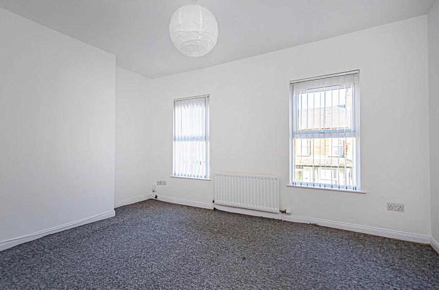 25 Belmont Avenue West