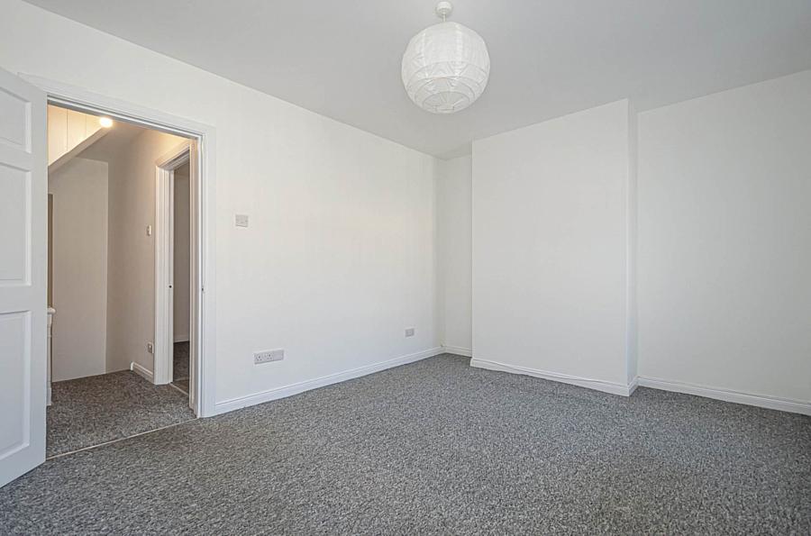 25 Belmont Avenue West