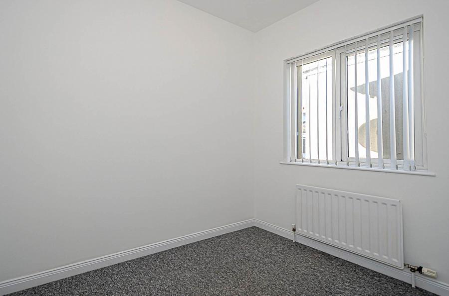 25 Belmont Avenue West