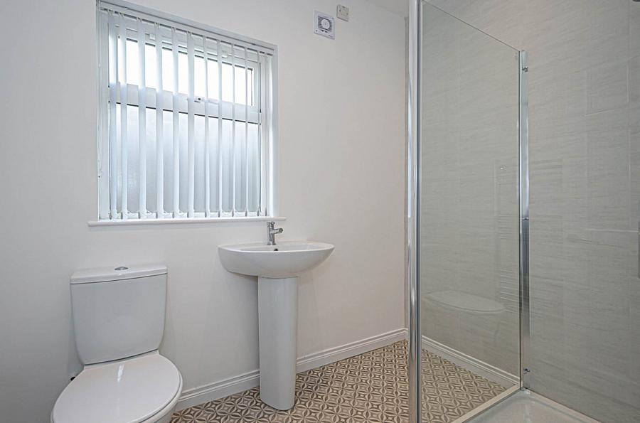 25 Belmont Avenue West