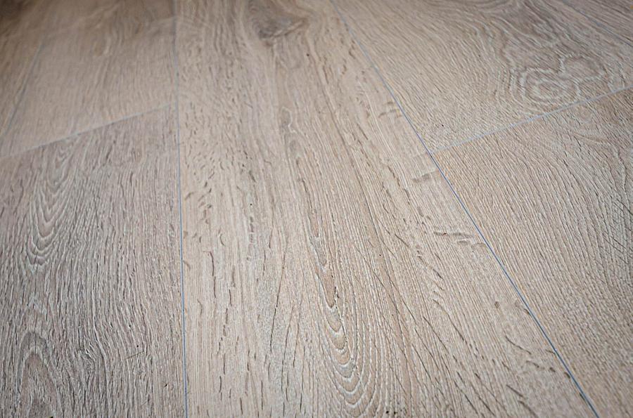 25 Belmont Avenue West