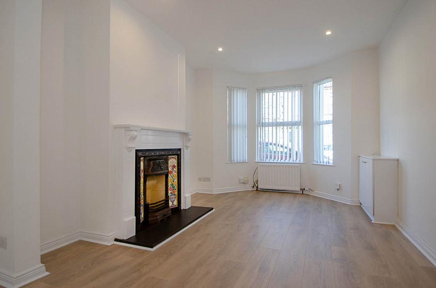 25 Belmont Avenue West