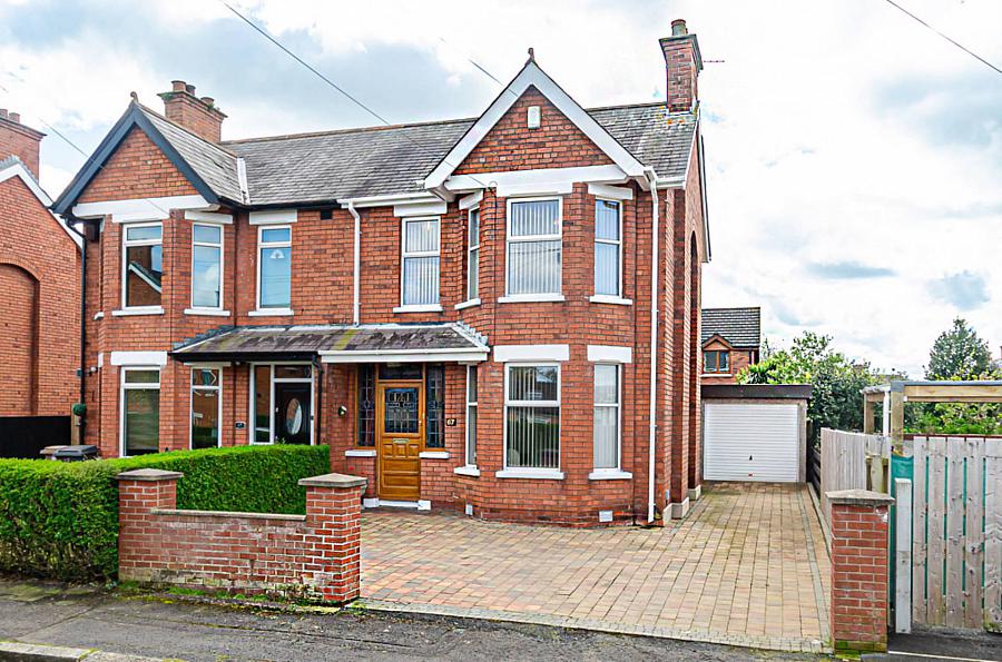 67 Donovan Parade, Castlereagh, Belfast, BT6 9GE