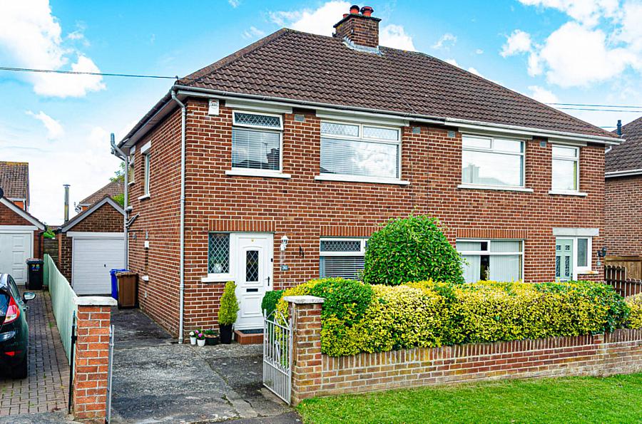 30 Kilmakee Park, Gilnahirk, Belfast, BT5 7QY