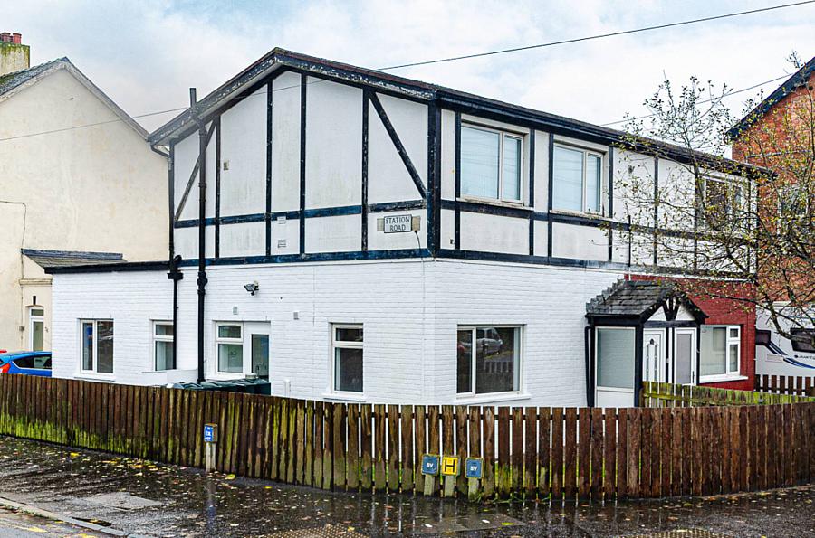 19 Inverary Drive