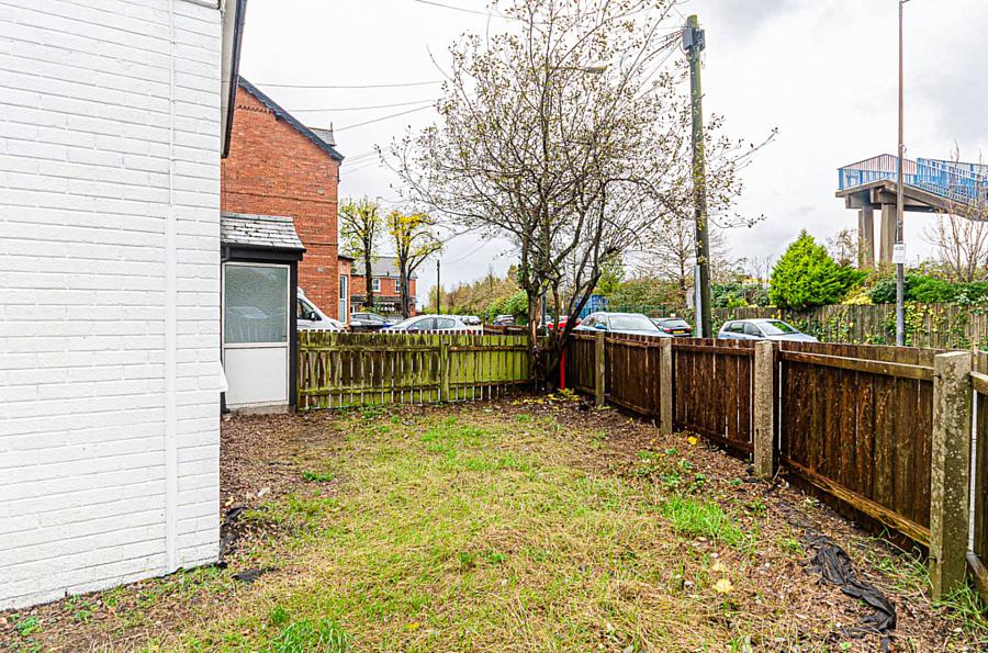 19 Inverary Drive