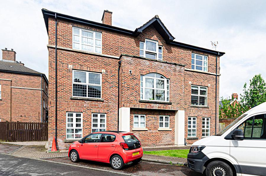 11 Ormonde Crescent, Castlereagh, Belfast, BT6 9FP