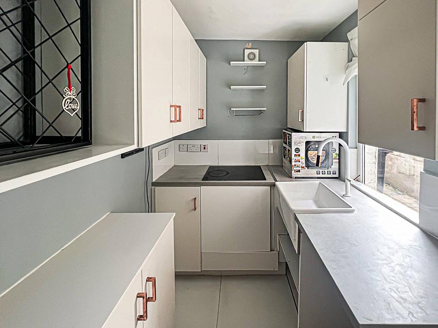 3 Clara Crescent Upper