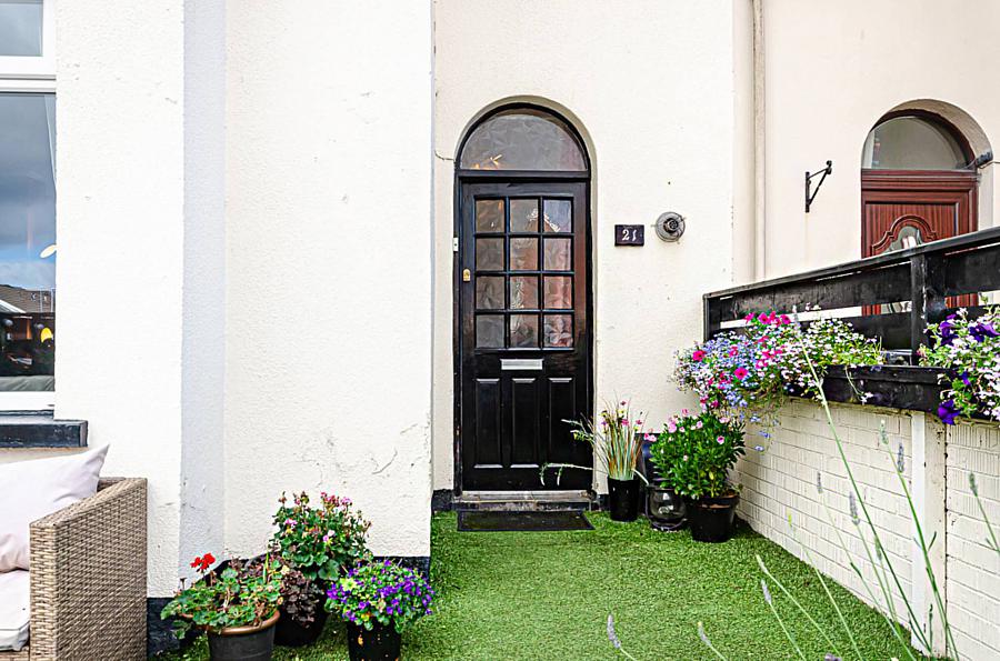 21 Willowfield Street
