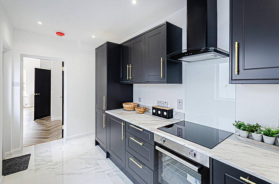 82 Richardson Street