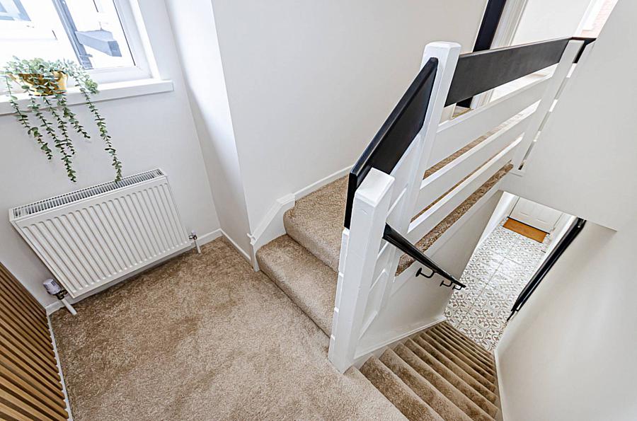 82 Richardson Street