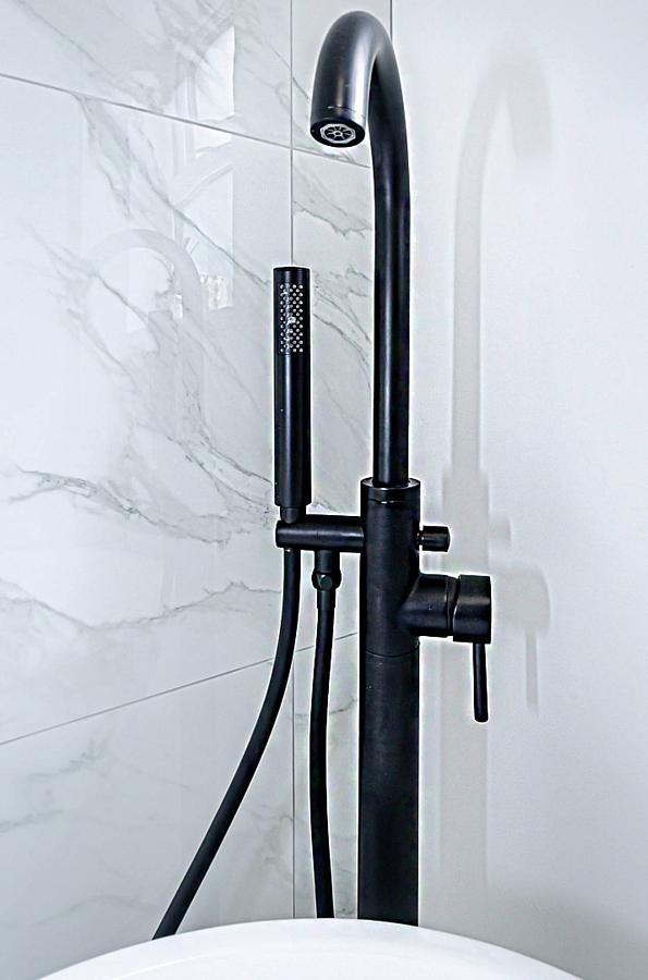 82 Richardson Street