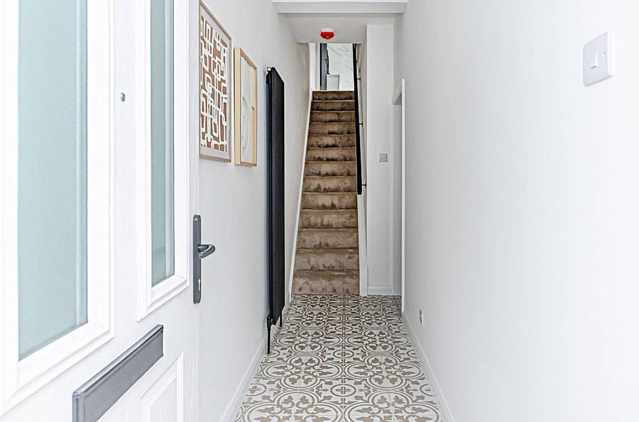 82 Richardson Street