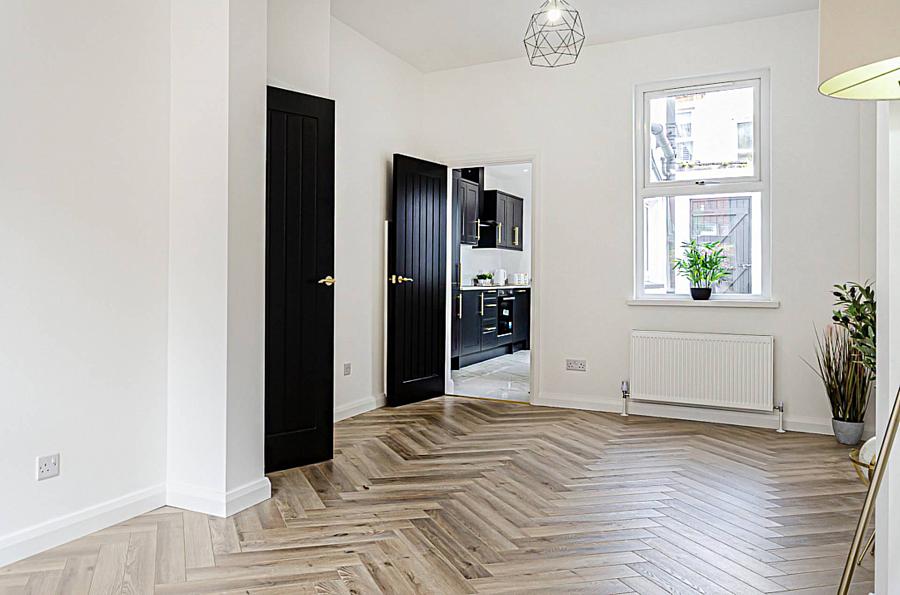 82 Richardson Street