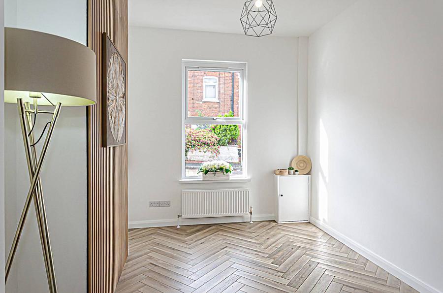 82 Richardson Street