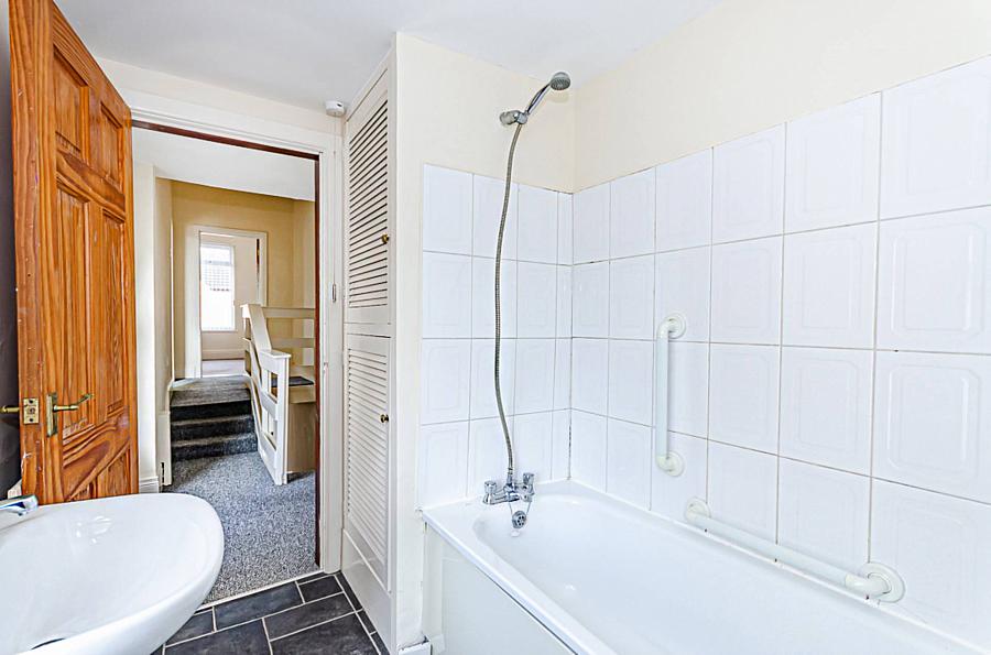 24 Upper Frank Street