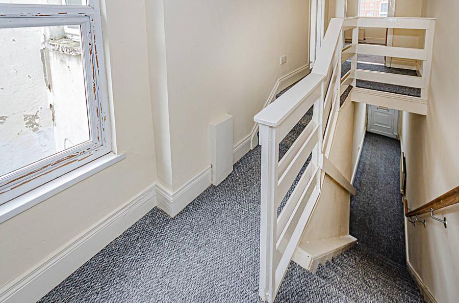 24 Upper Frank Street