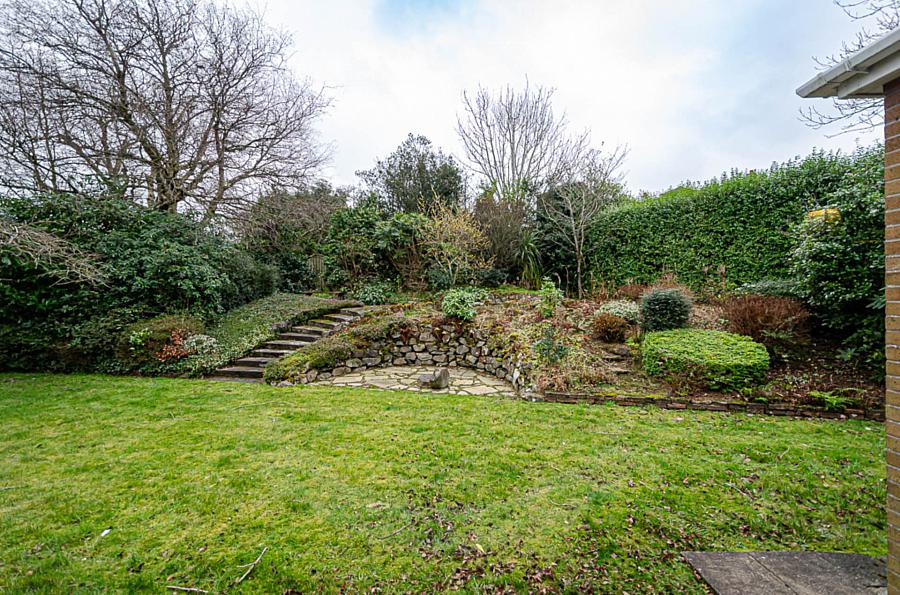 4 Cherryvalley Green