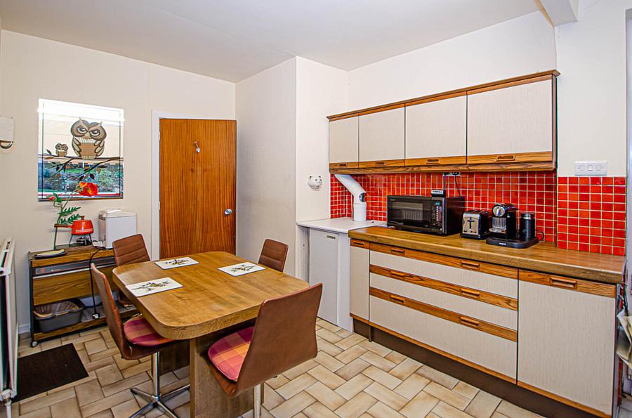 4 Cherryvalley Green