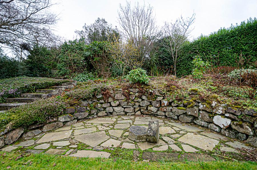 4 Cherryvalley Green