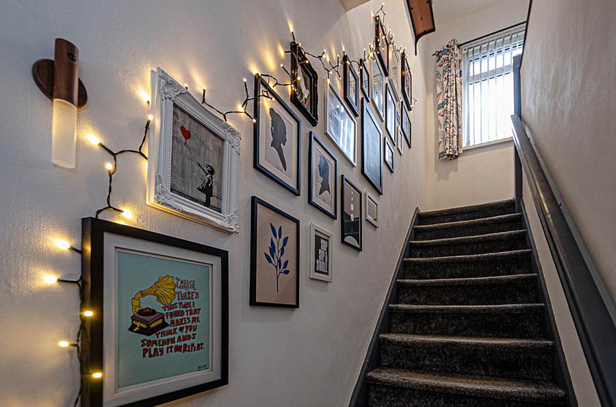 70 Willowfield Gardens