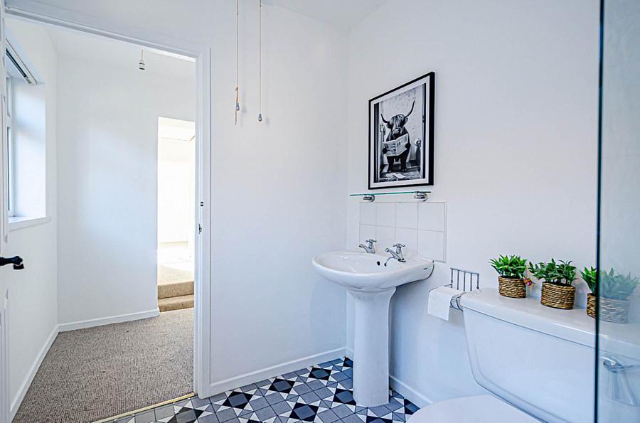 49 Willowfield Drive