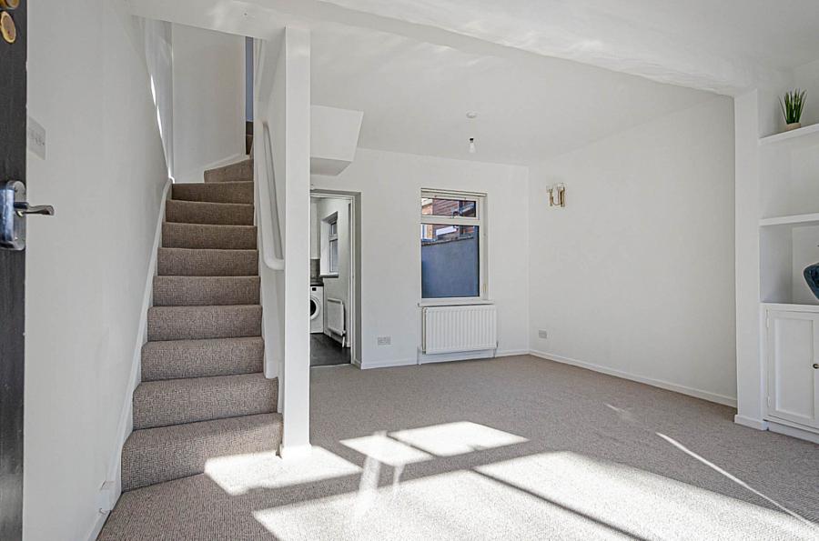 49 Willowfield Drive