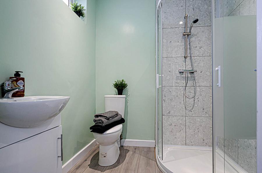 Apartment 1 & Apartment 2 Woodstock Road