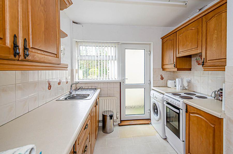 36 Downshire Park East