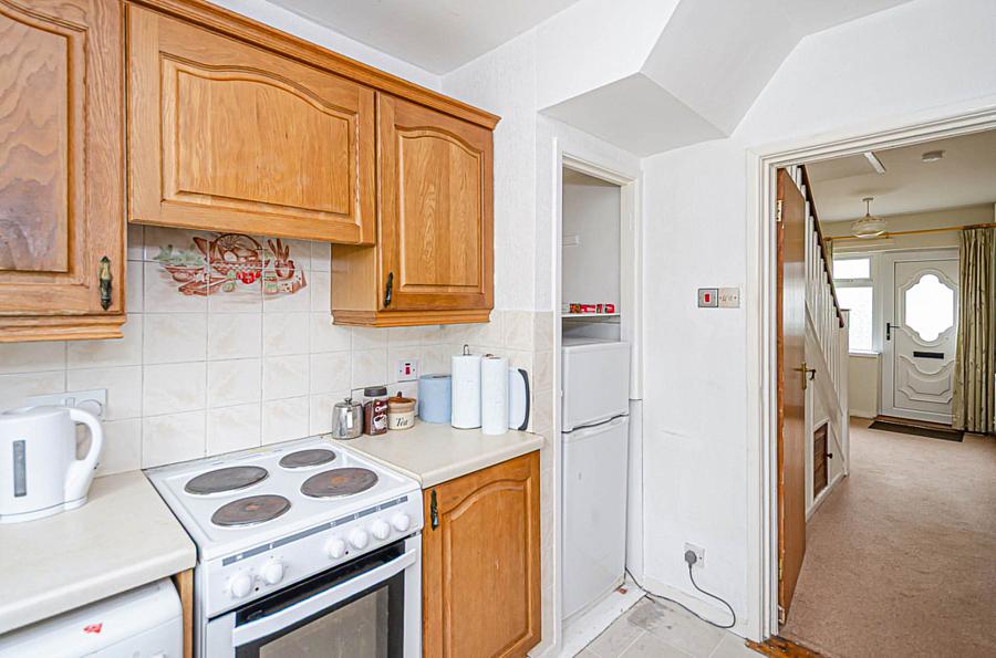 36 Downshire Park East