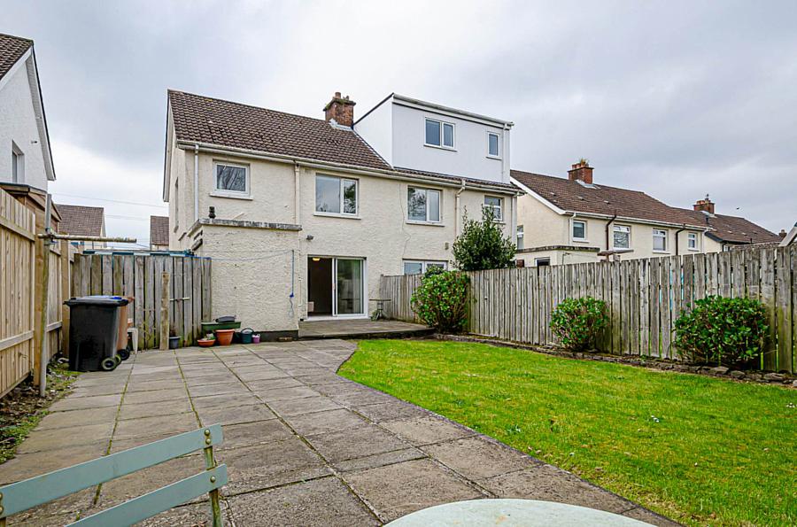 36 Downshire Park East