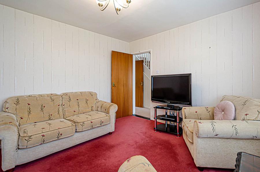 36 Downshire Park East