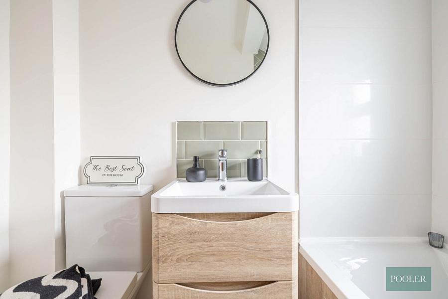 17 Willowholme Drive