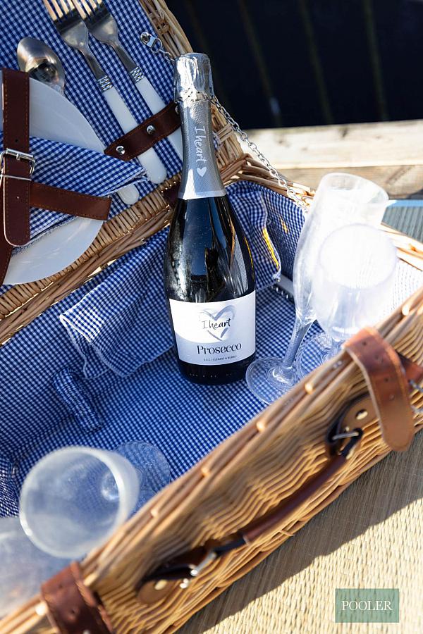 17 Willowholme Drive