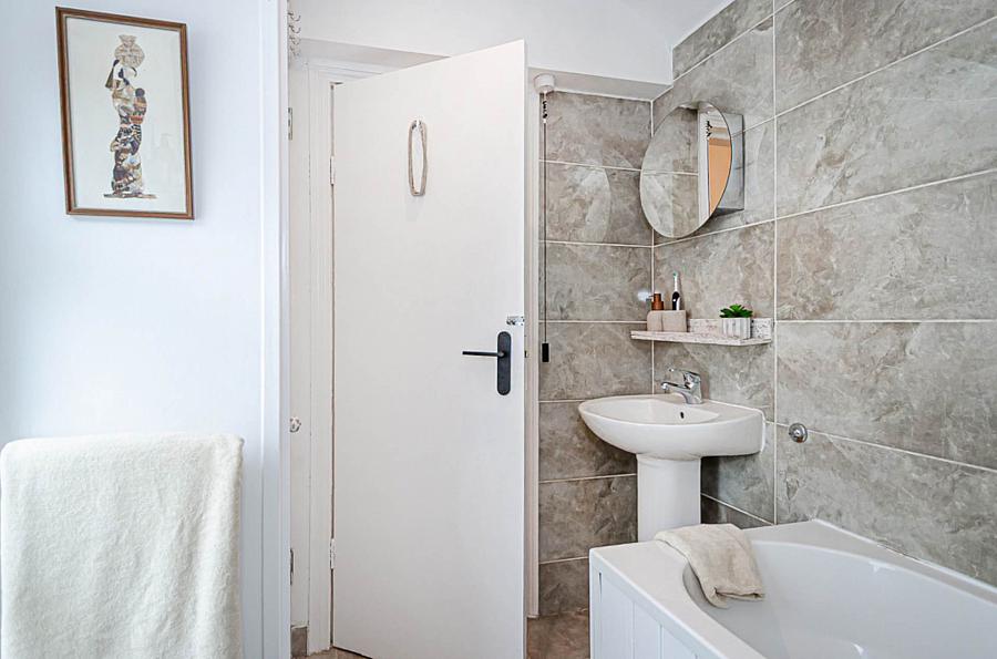 23 Kensington Avenue