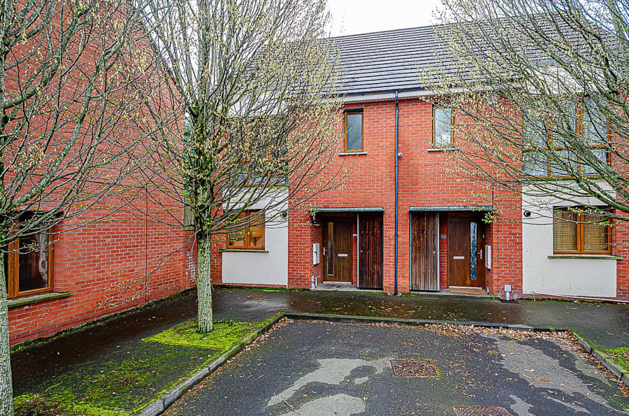 18 Halcombe Street, Belfast, BT6 8BE