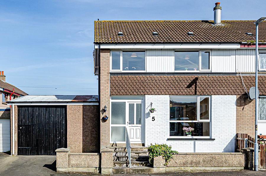 5 Kemp Park, ballycastle, BT54 6LA