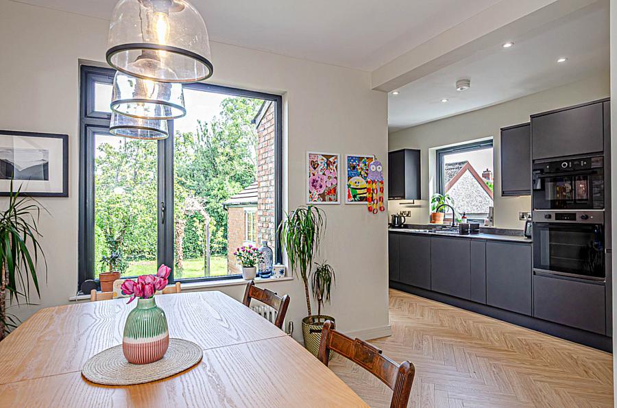 4 Mount Merrion Drive