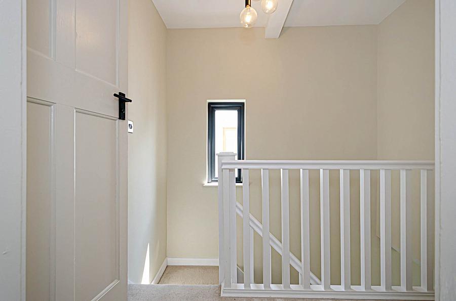 4 Mount Merrion Drive