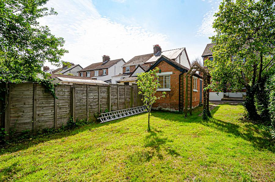 4 Mount Merrion Drive