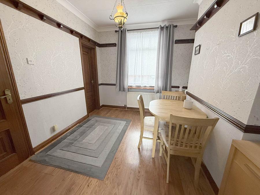 39 Willowfield Parade