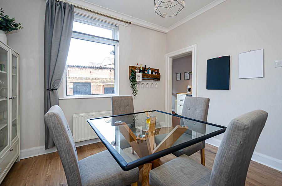 142 Ravenhill Avenue