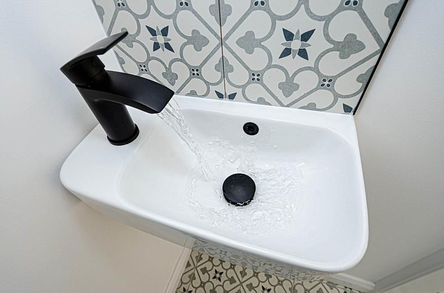 15 Hillsborough Drive